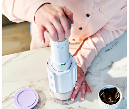 Compact Ice Cream Maker with Pints